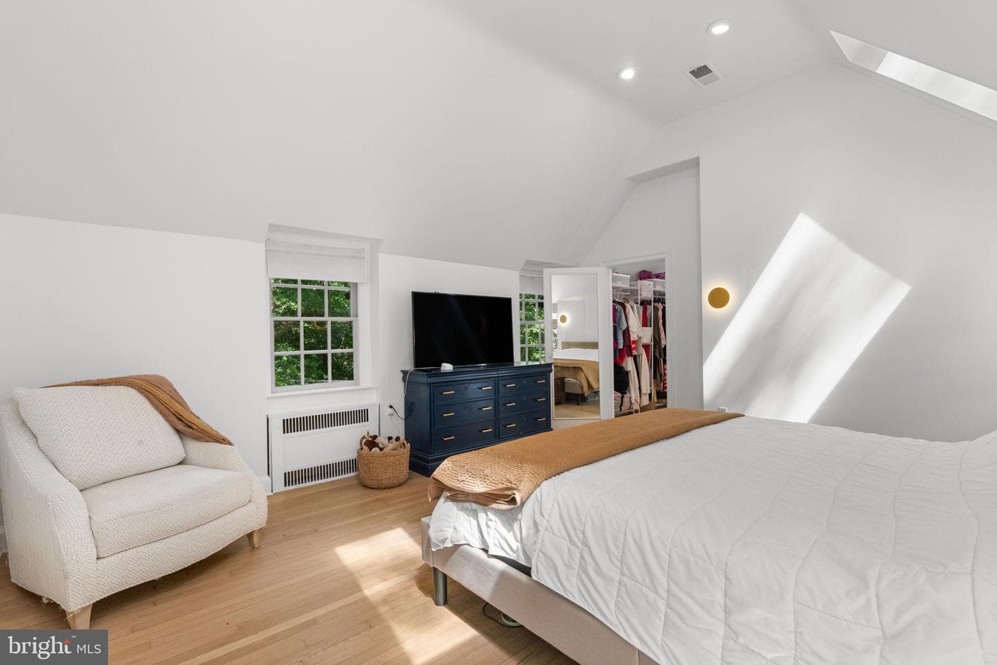 2035 Parkside Drive NW photo 27