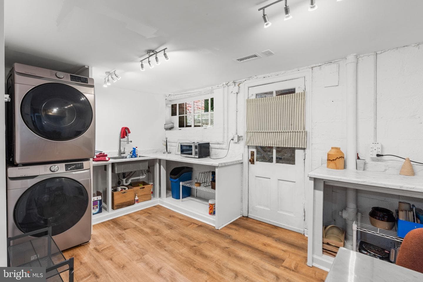 2035 Parkside Drive NW photo 40