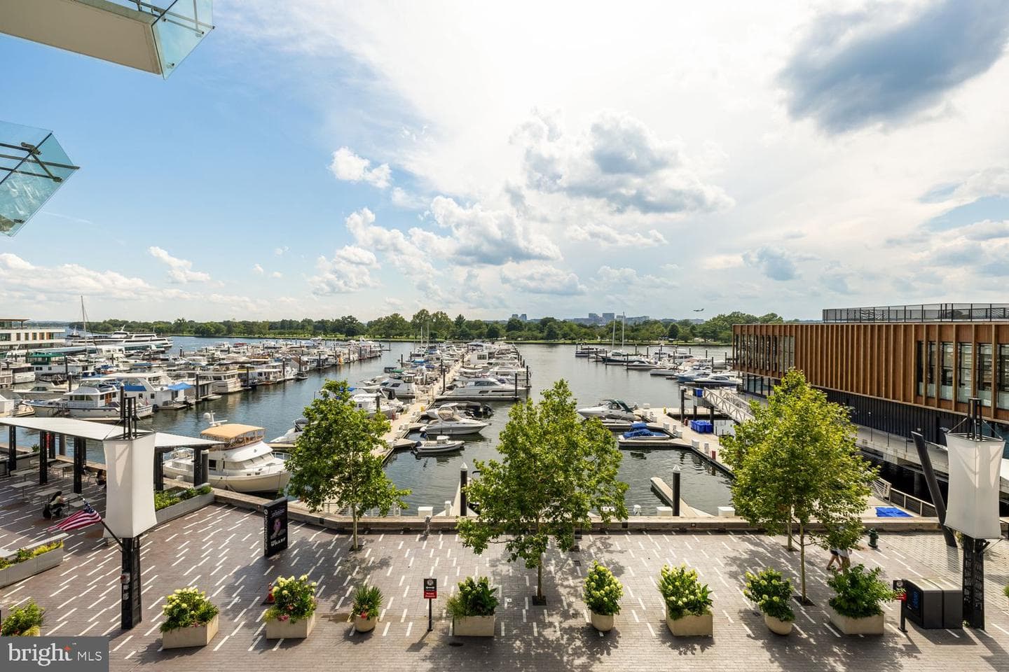 601 Wharf Street SW #301 photo 14