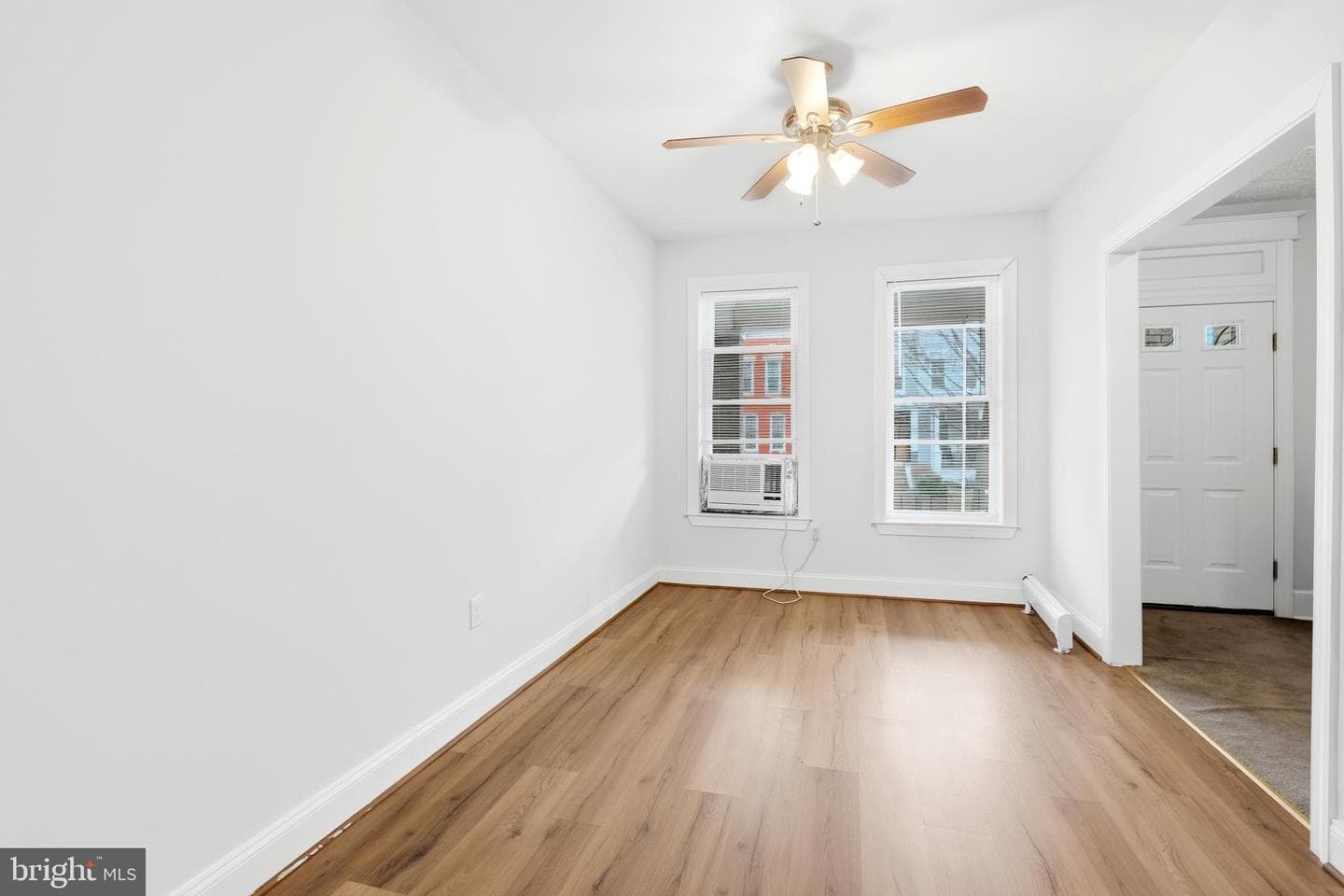 237 15th Street SE photo 6