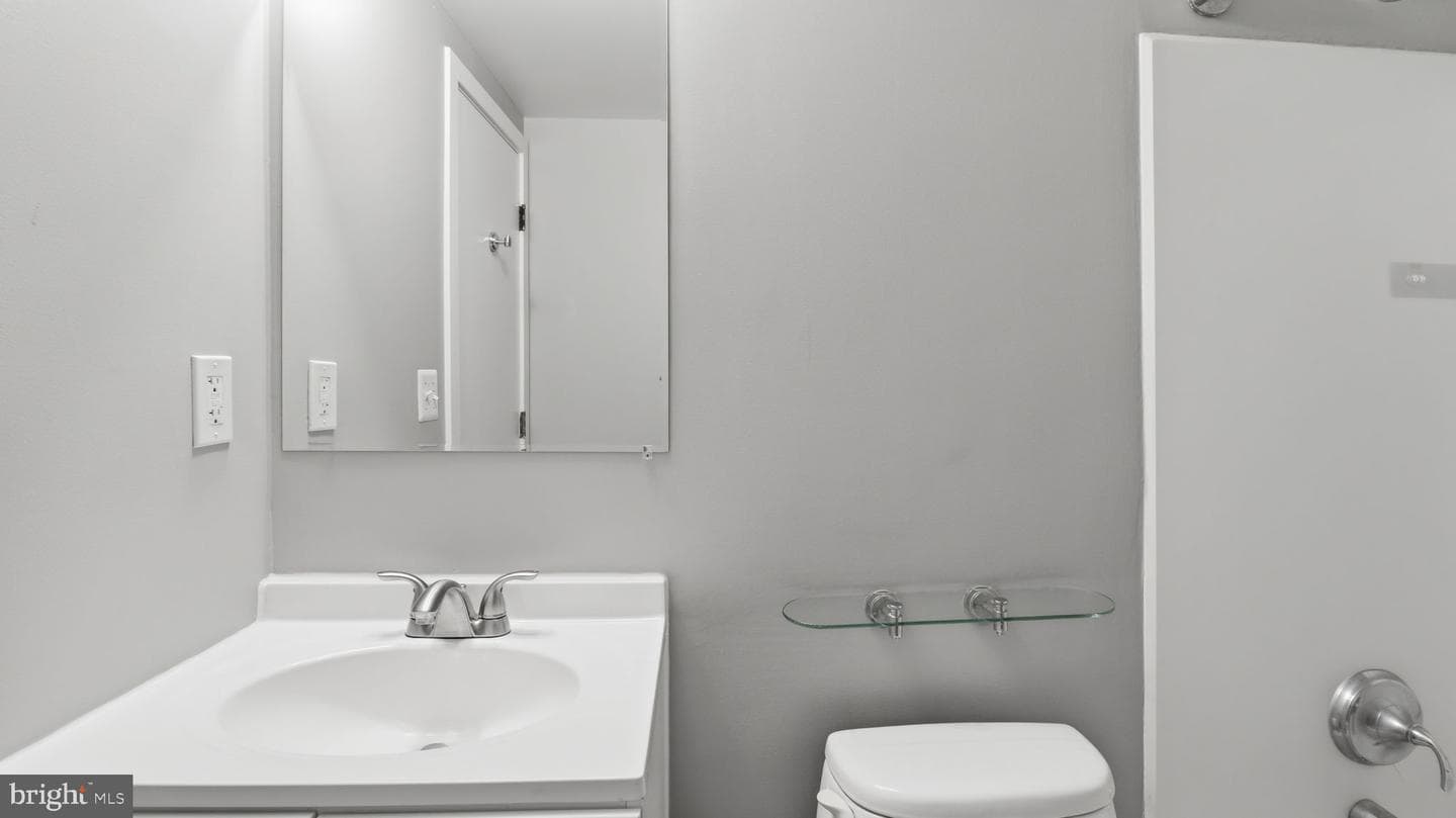 2317 16th Street SE #102 photo 23