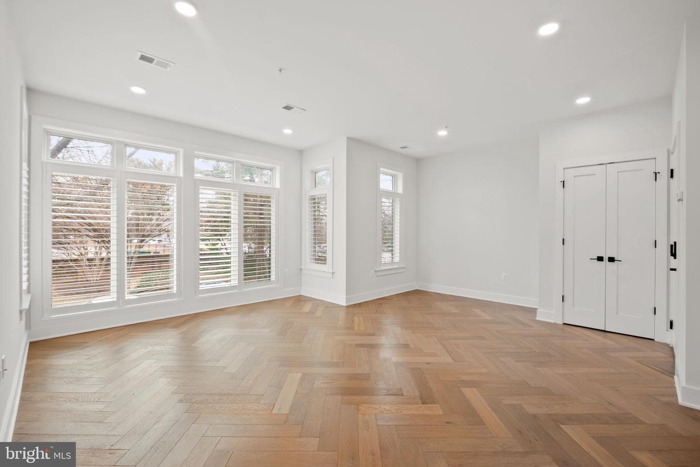 4315 Harrison Street NW #unit #5 photo 4
