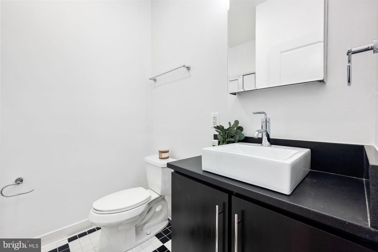 3577 Warder Street NW #102 photo 23