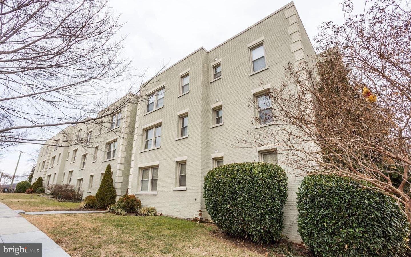 4405 1st Place NE #32, Washington
