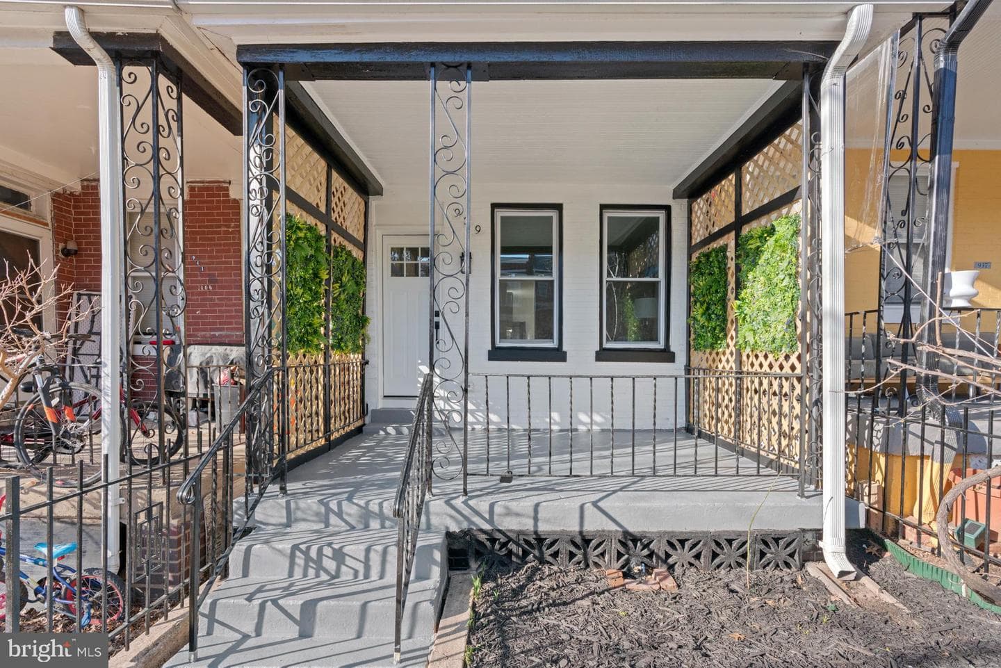 939 Shepherd Street NW photo 4