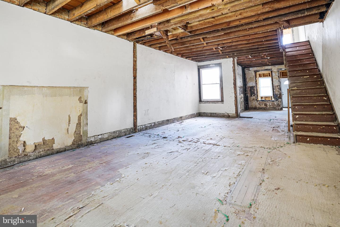 2114 4th Street NE photo 4