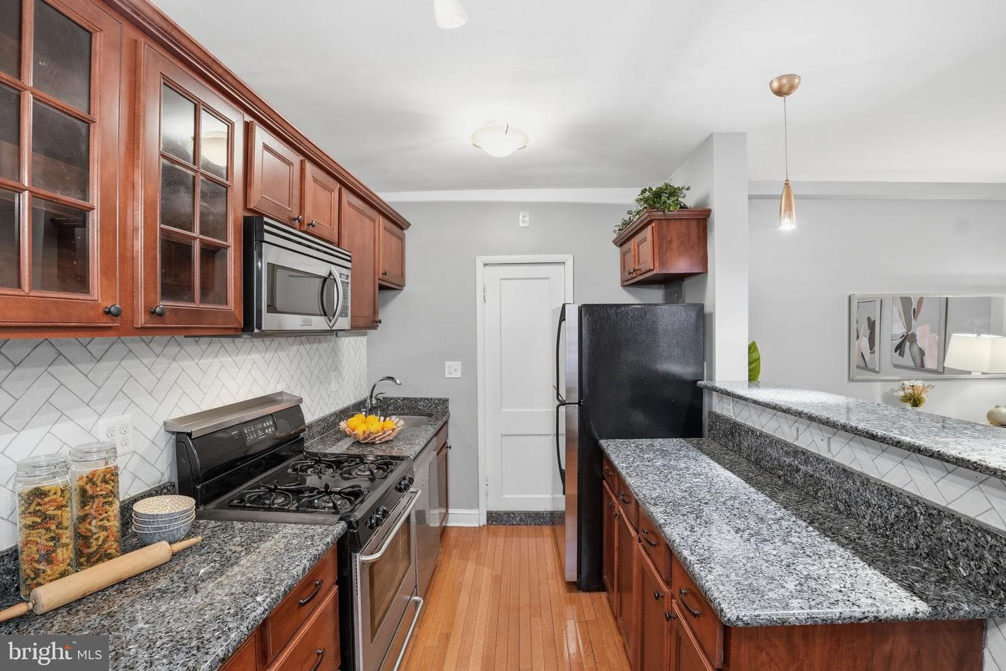 5112 Connecticut Avenue NW #204 photo 4