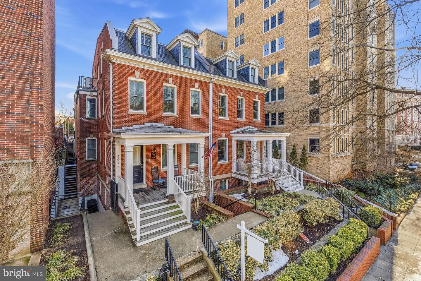 2012 NW Kalorama Road NW #8