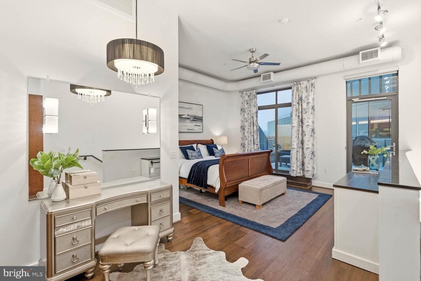 525 Water Street SW #403 photo 19