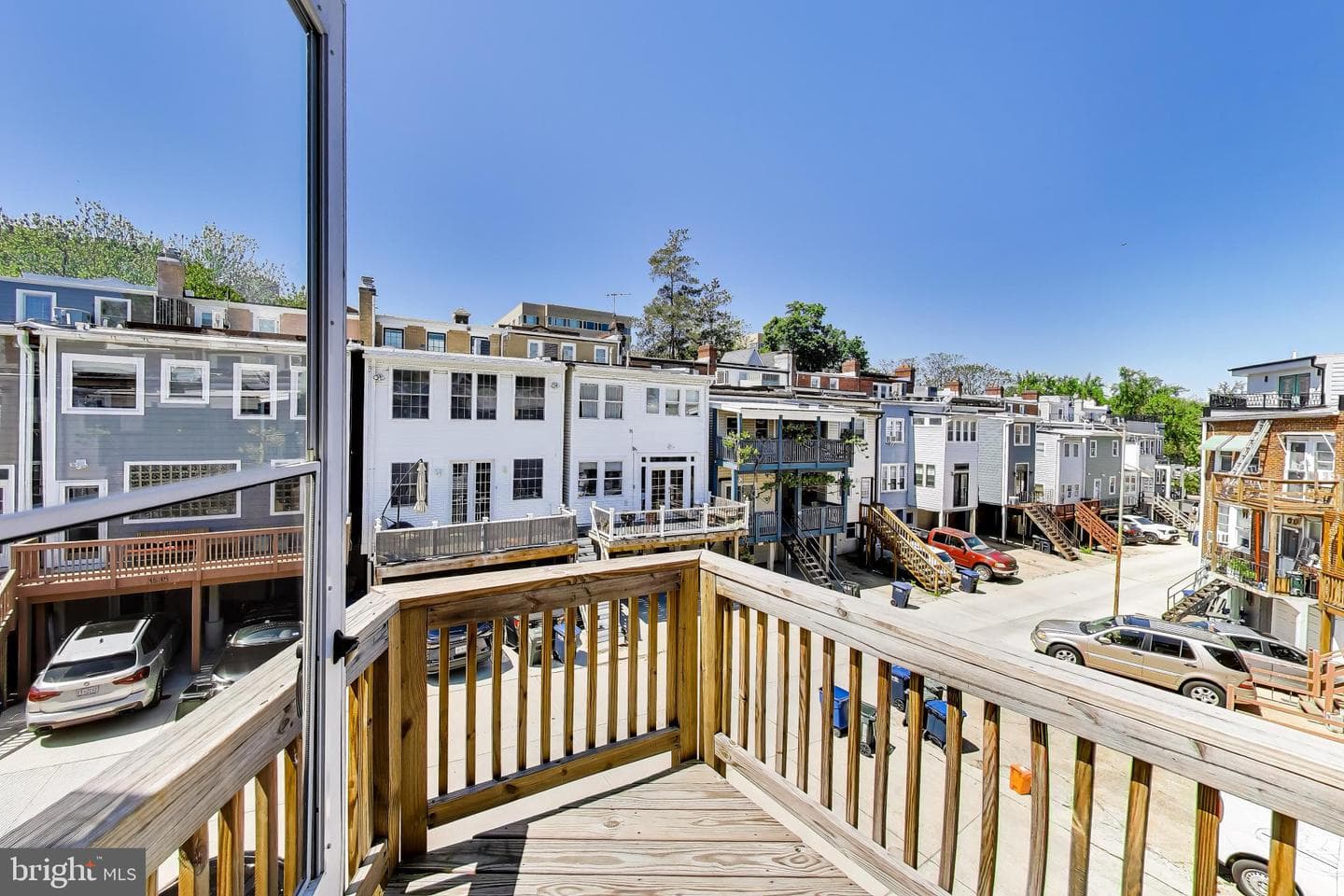 3544 Hertford Place NW photo 27