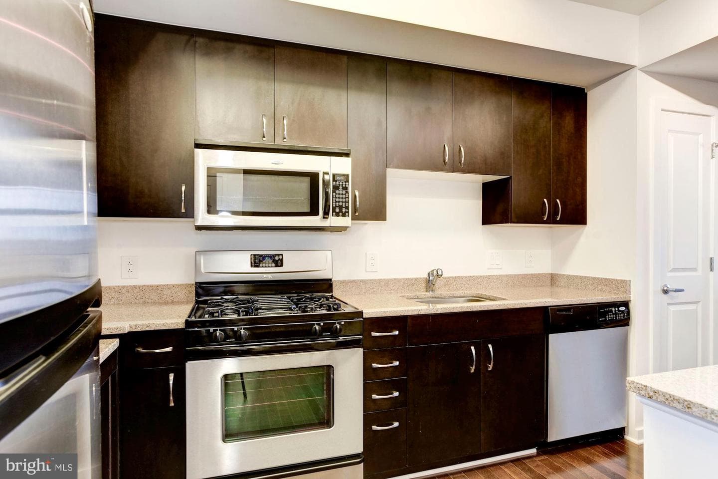 475 K Street NW #1105 photo 9