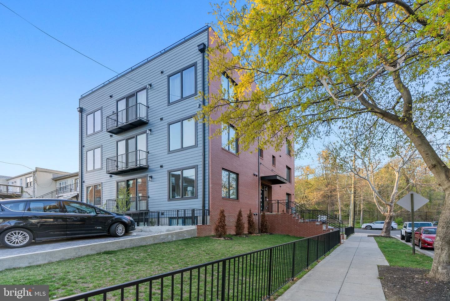2019 M Street NE #1 photo 31