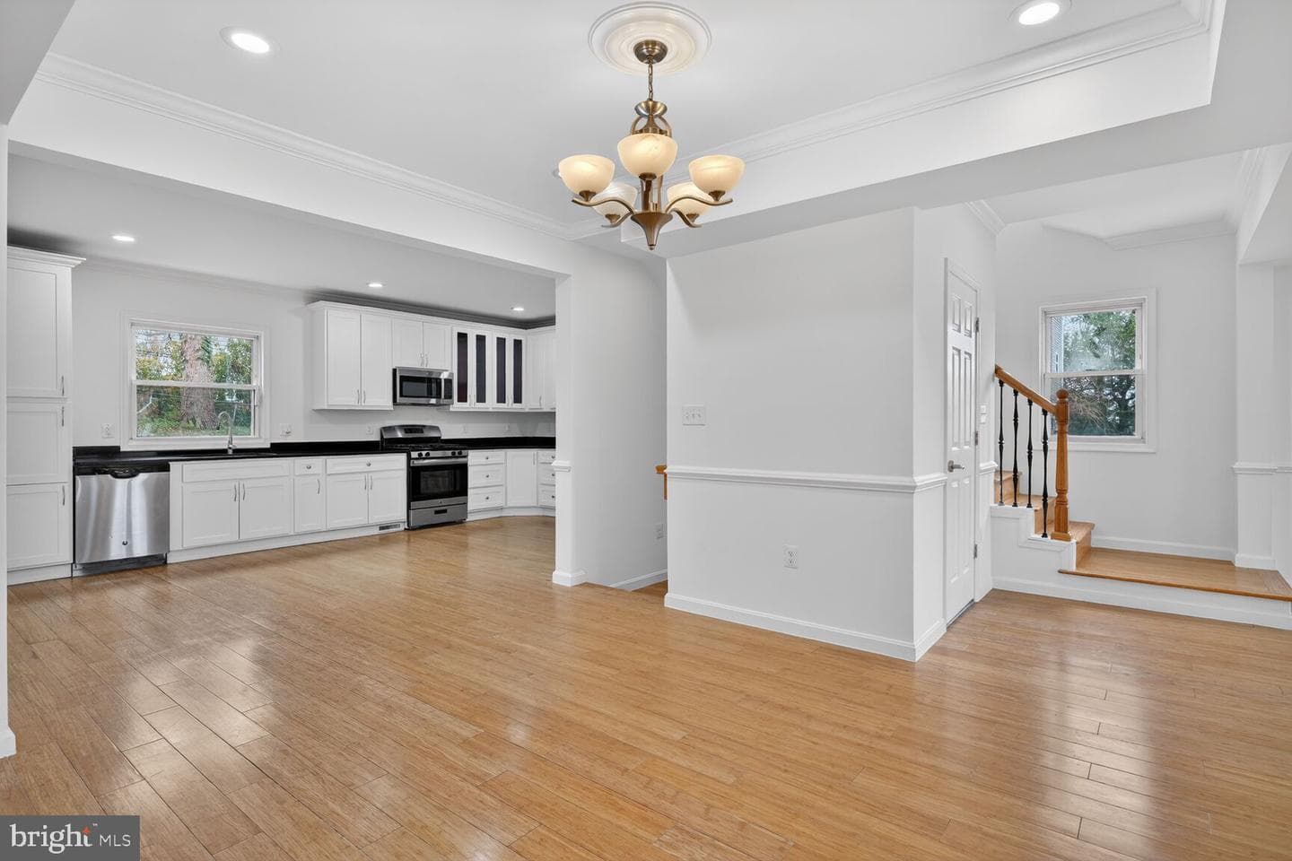 1242 Anacostia Road SE photo 5