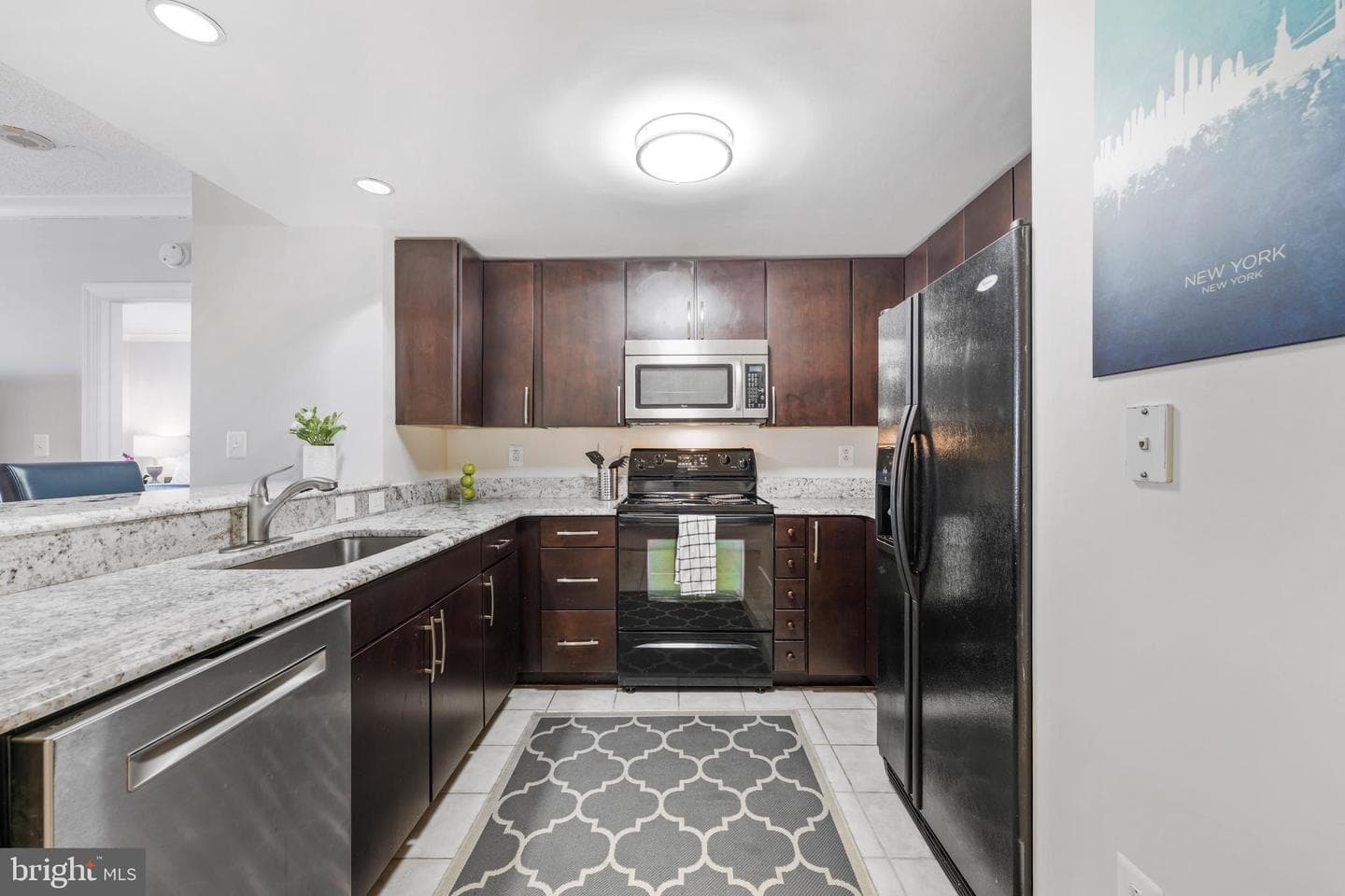 777 7th Street NW #unit #1124 photo 4