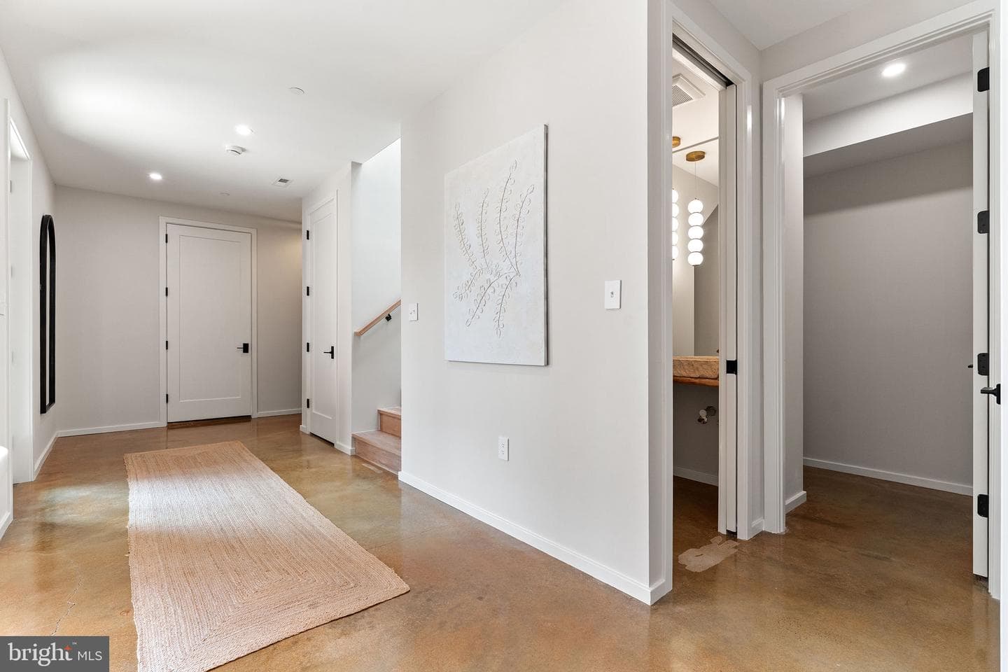 21 Overbeck Alley NE photo 22