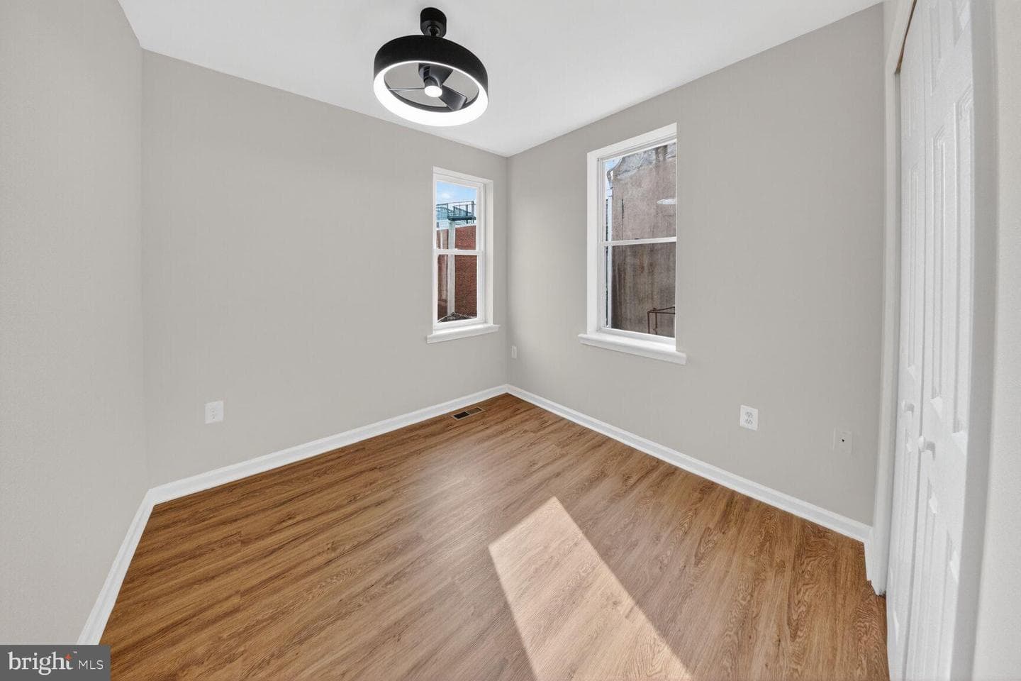 46 Florida Avenue NW photo 23