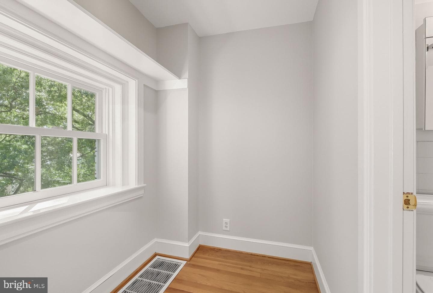1317 4th Street SW photo 24