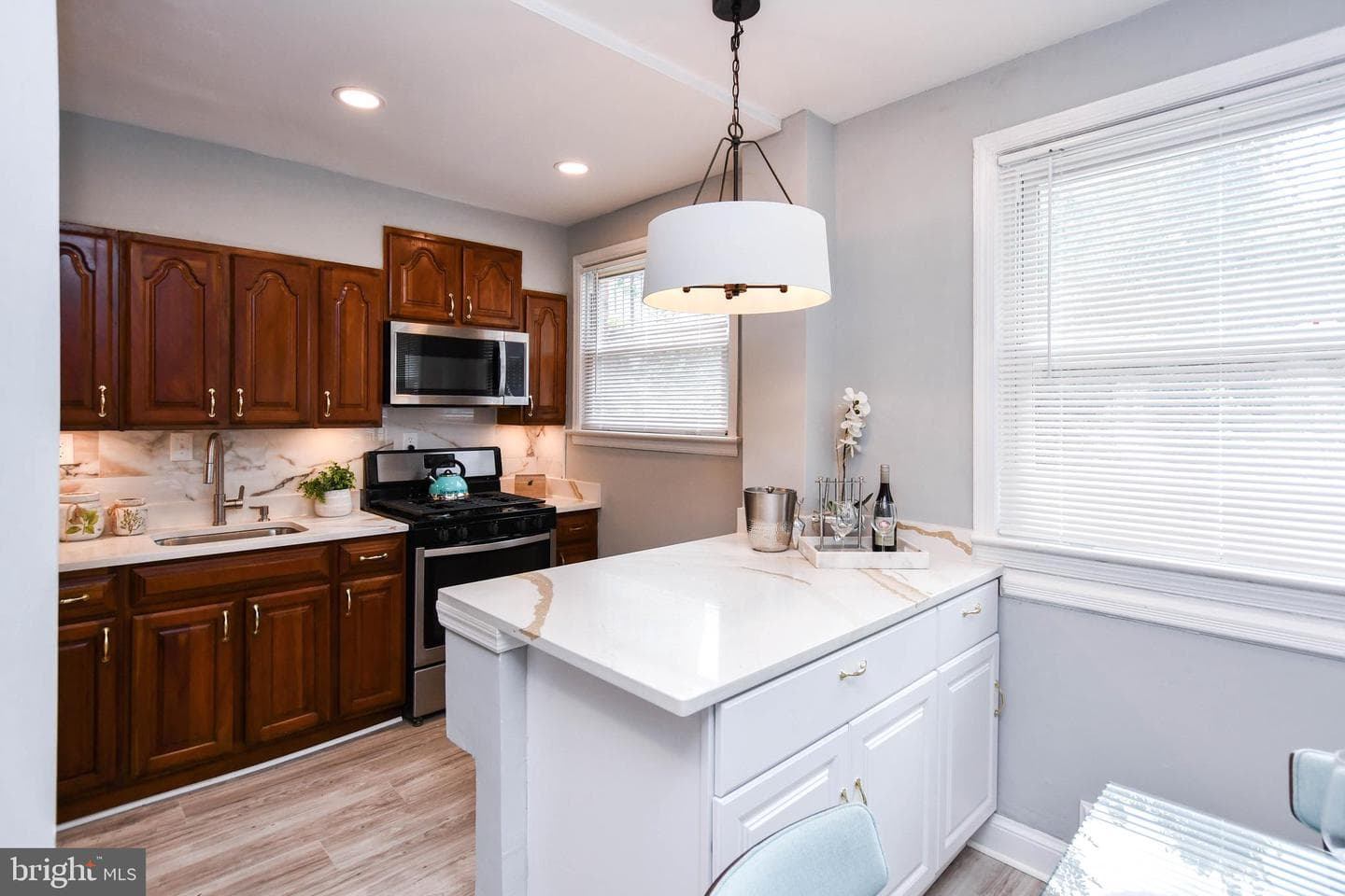 445 Xenia Street SE photo 11