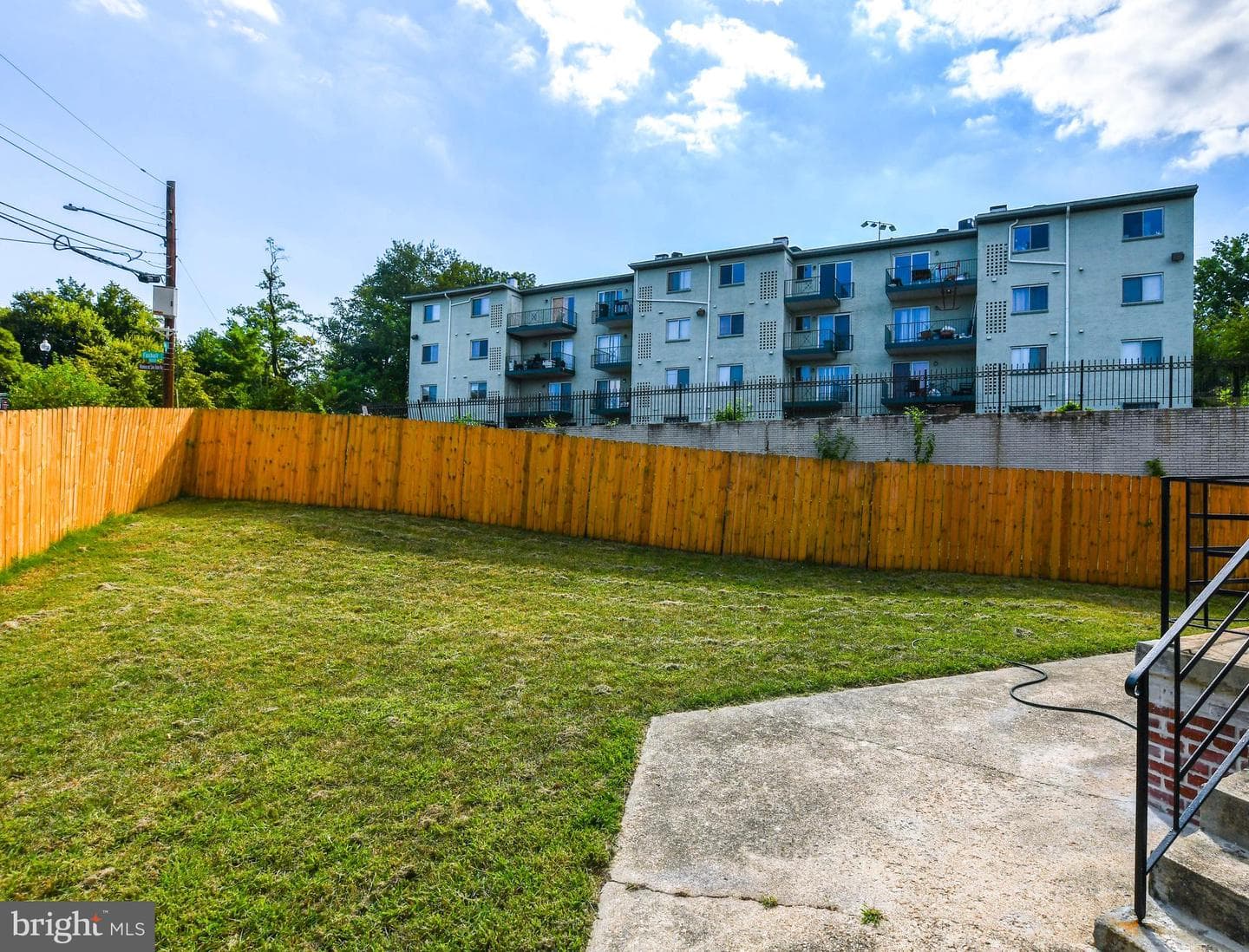 445 Xenia Street SE photo 6