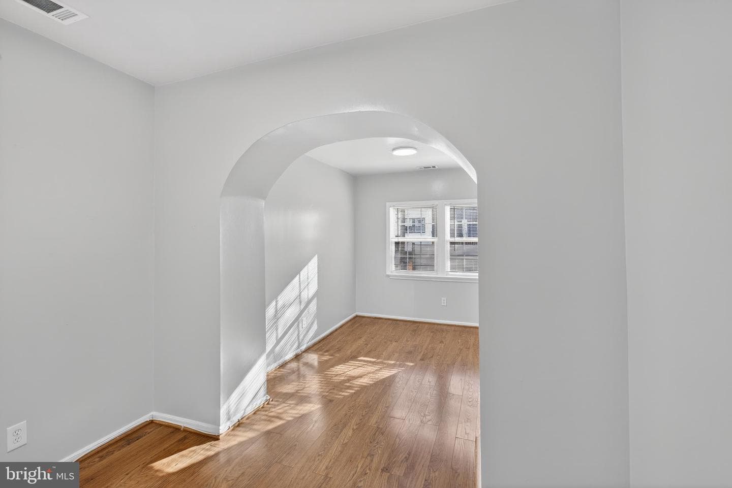 1305 Orren Street NE photo 11