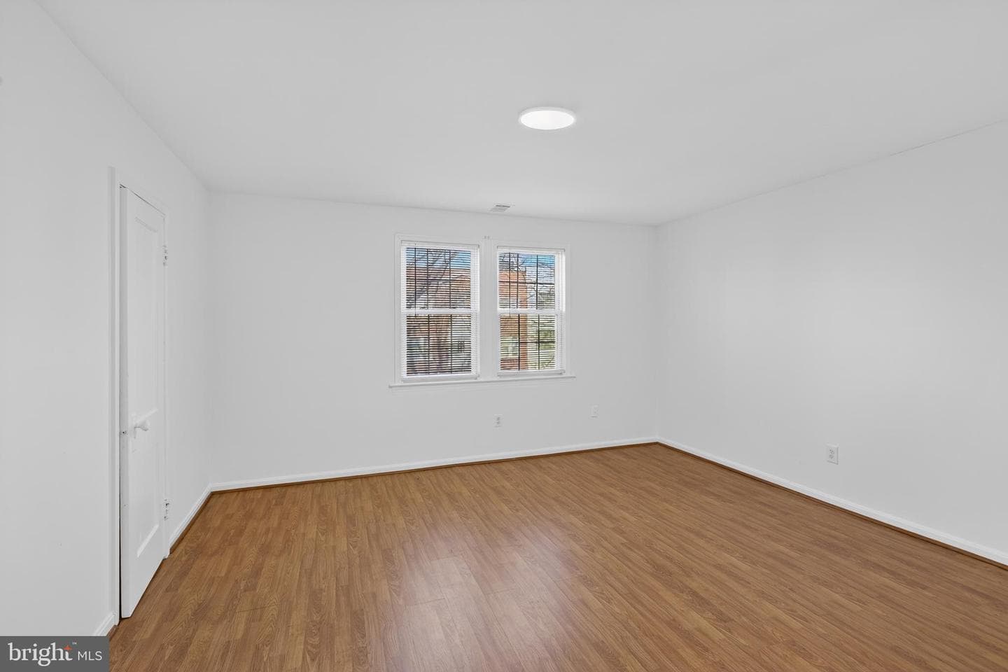 1305 Orren Street NE photo 32