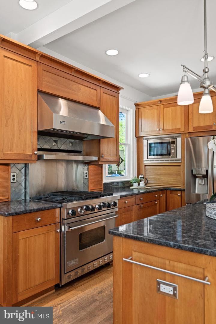 500 Dahlia Street NW photo 31