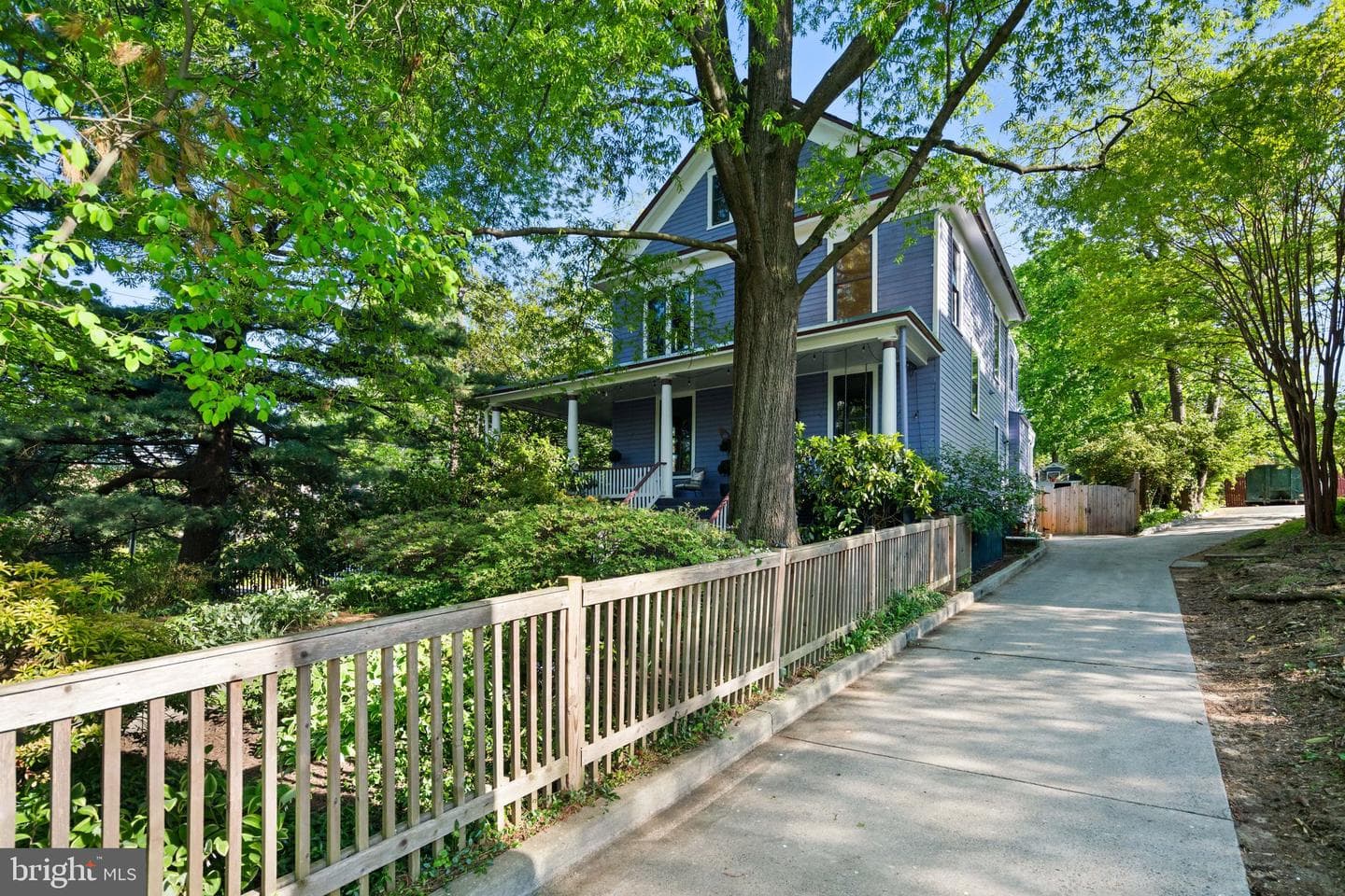 500 Dahlia Street NW photo 4