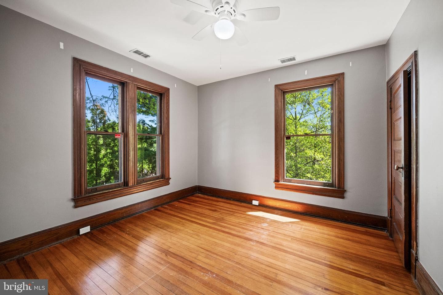 500 Dahlia Street NW photo 45