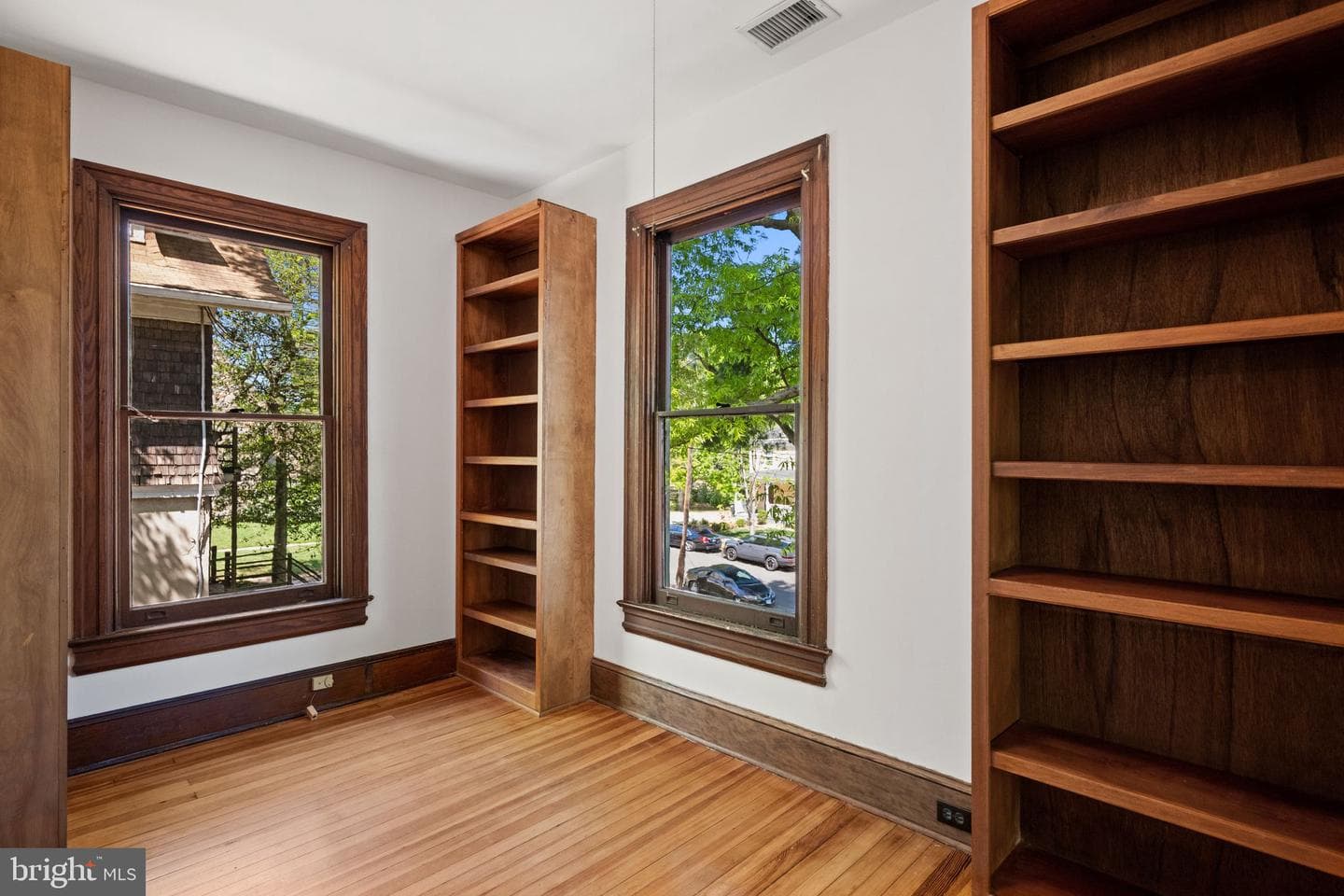 500 Dahlia Street NW photo 50