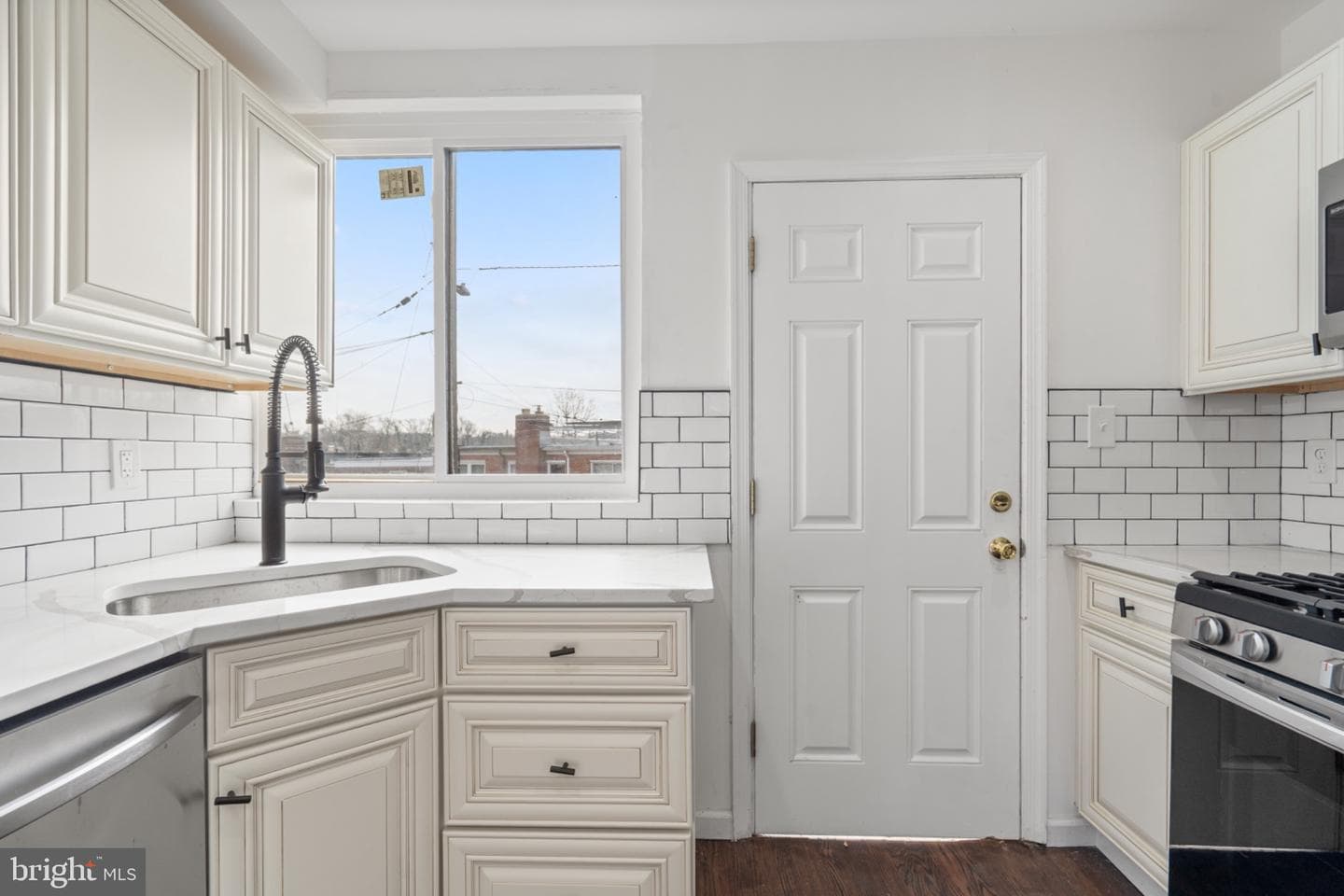 1261 Gallatin Street NE photo 11
