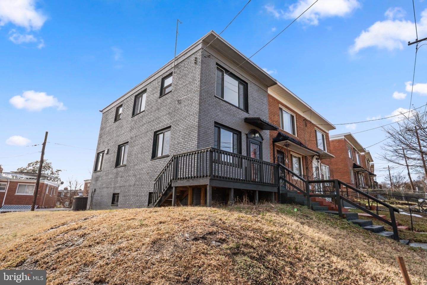 1261 Gallatin Street NE photo 3