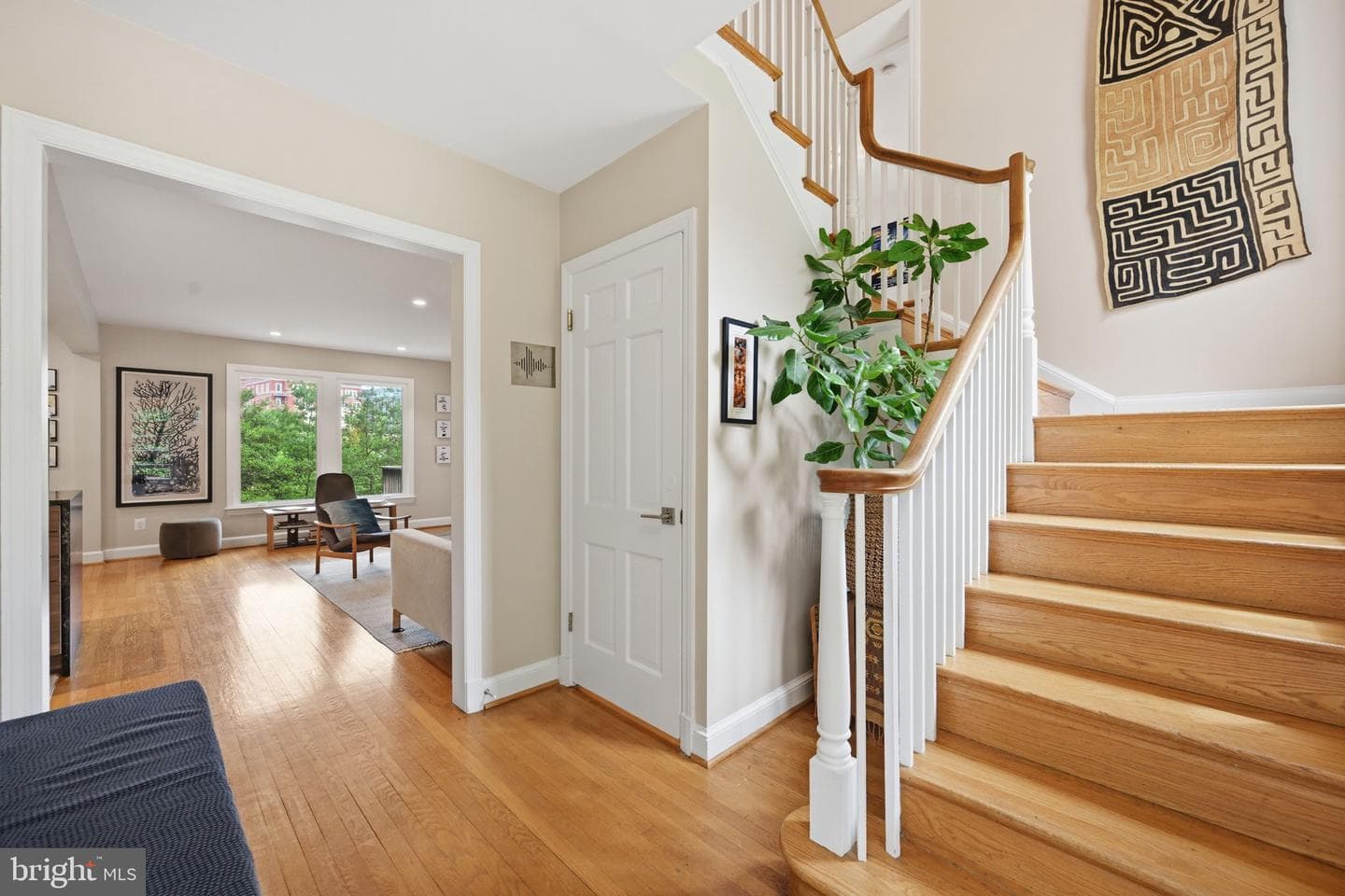 2829 29th Place NW photo 4