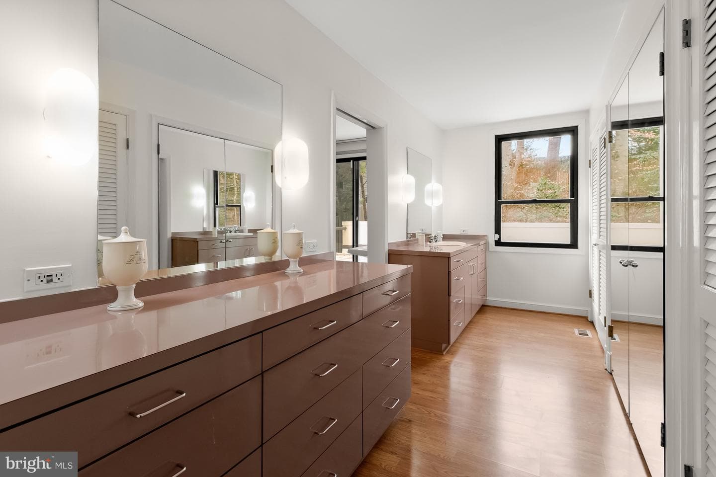 2400 44th Street NW photo 44