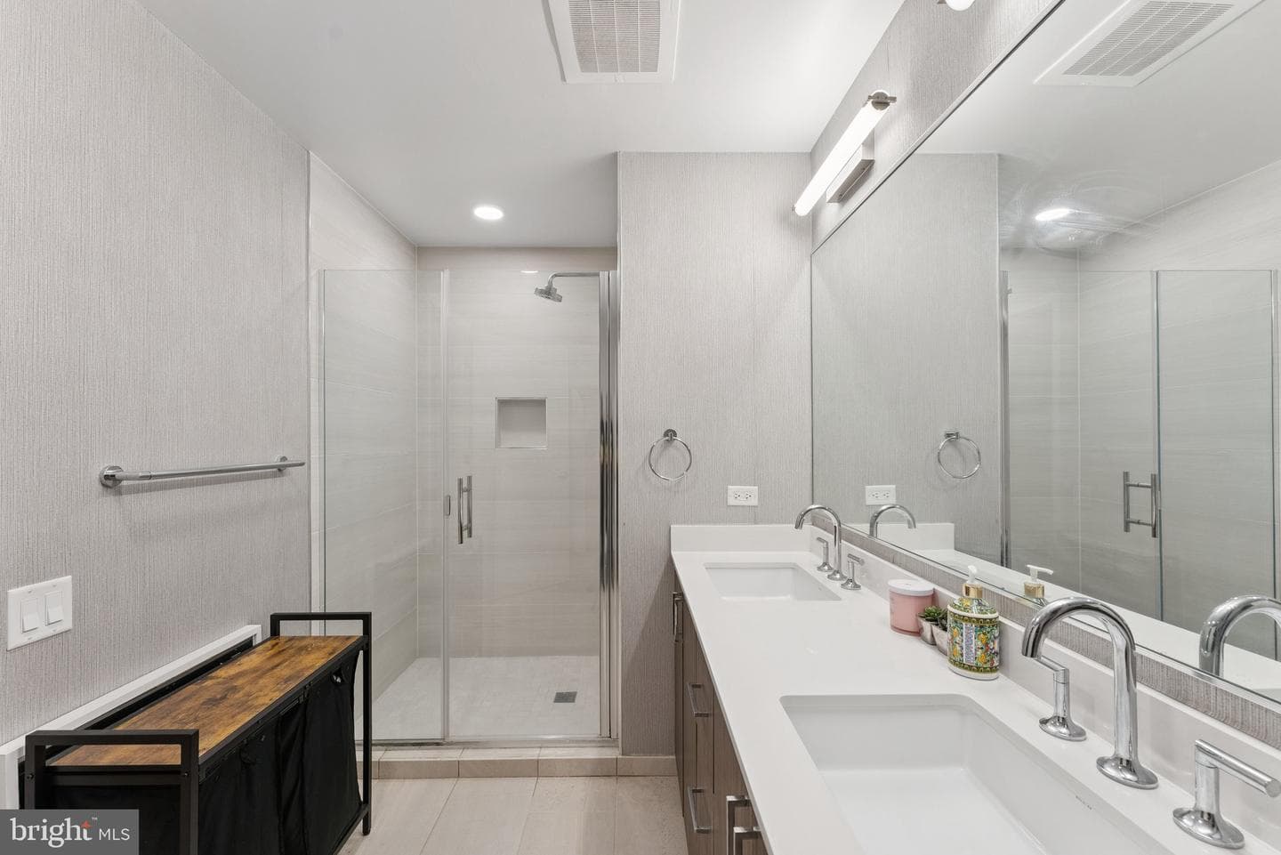 1211 Van Street SE #913 photo 15