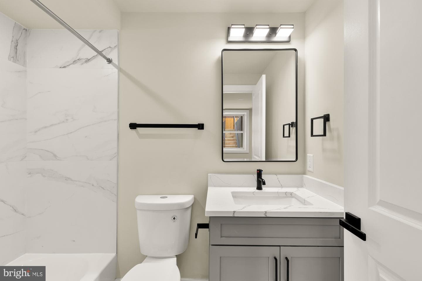 422 Warner Street NW photo 33