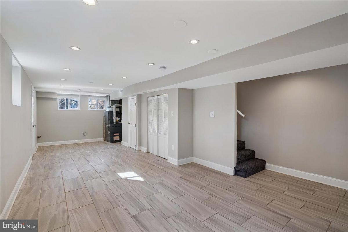 725 Croissant Place SE photo 28