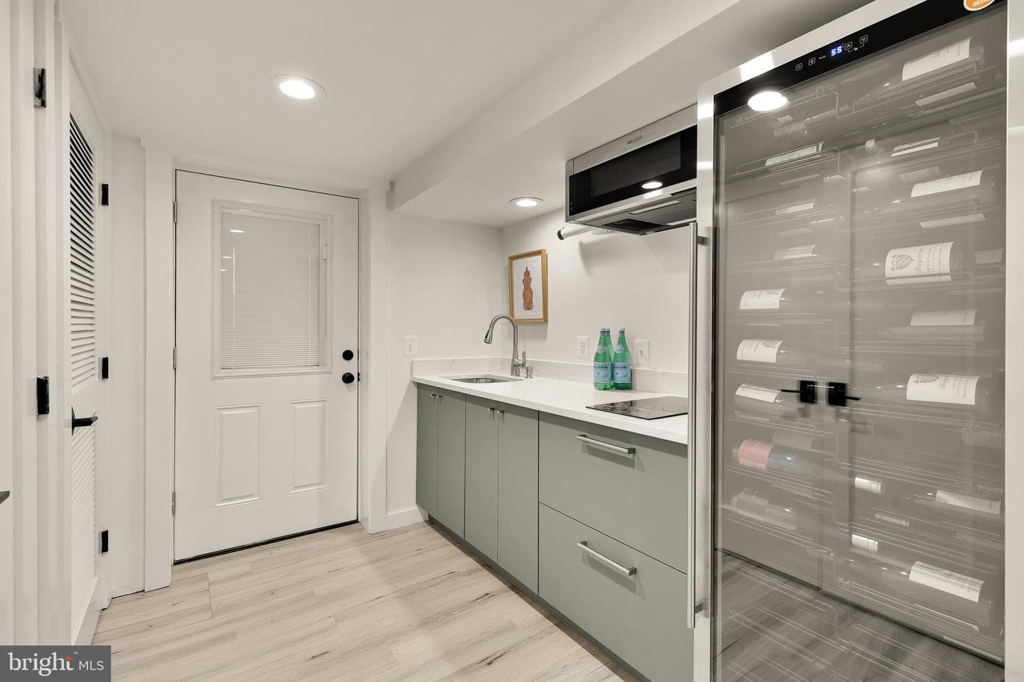 409 Columbia Road NW photo 40