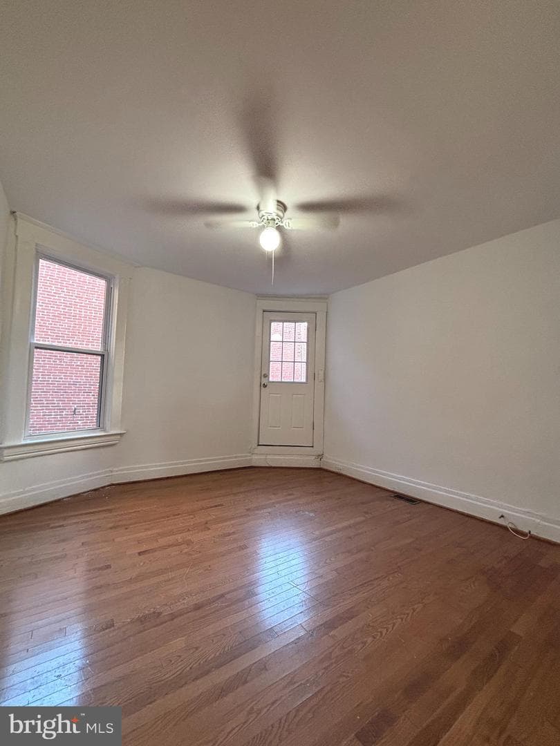1302 Fairmont Street NW photo 16