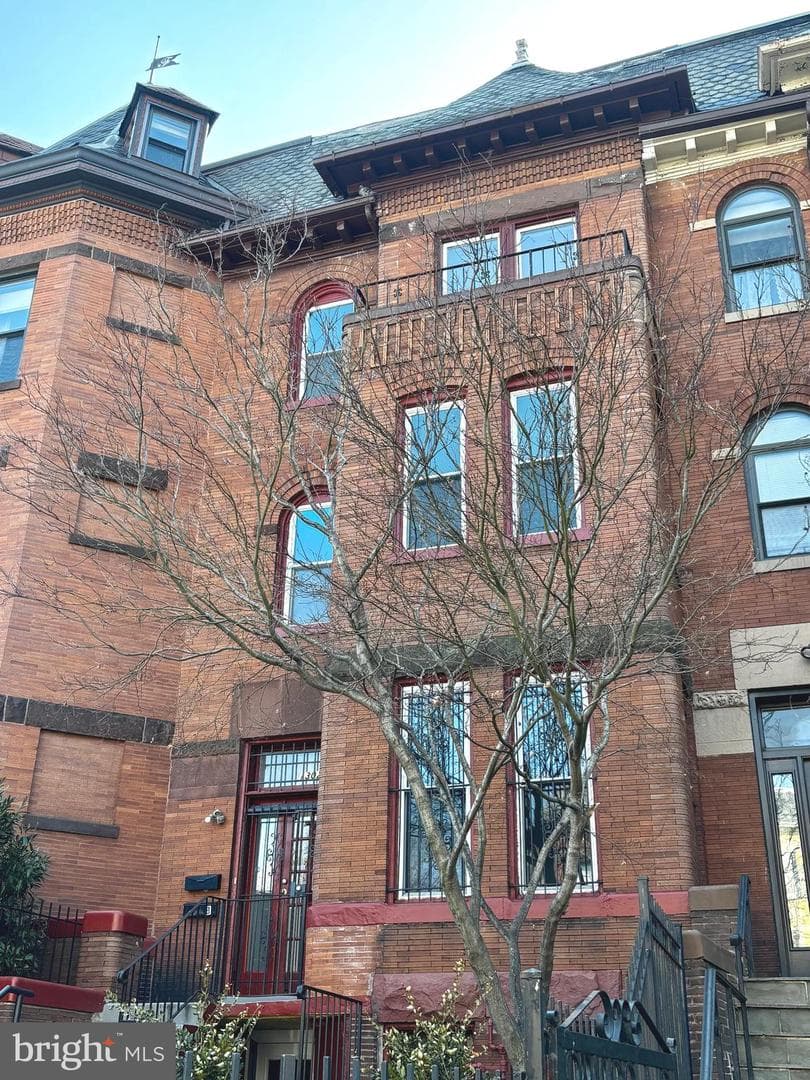 1302 Fairmont Street NW photo 25