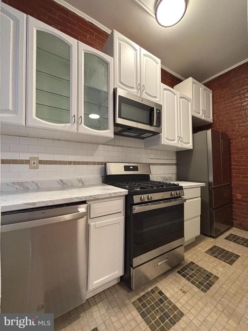 1302 Fairmont Street NW photo 6