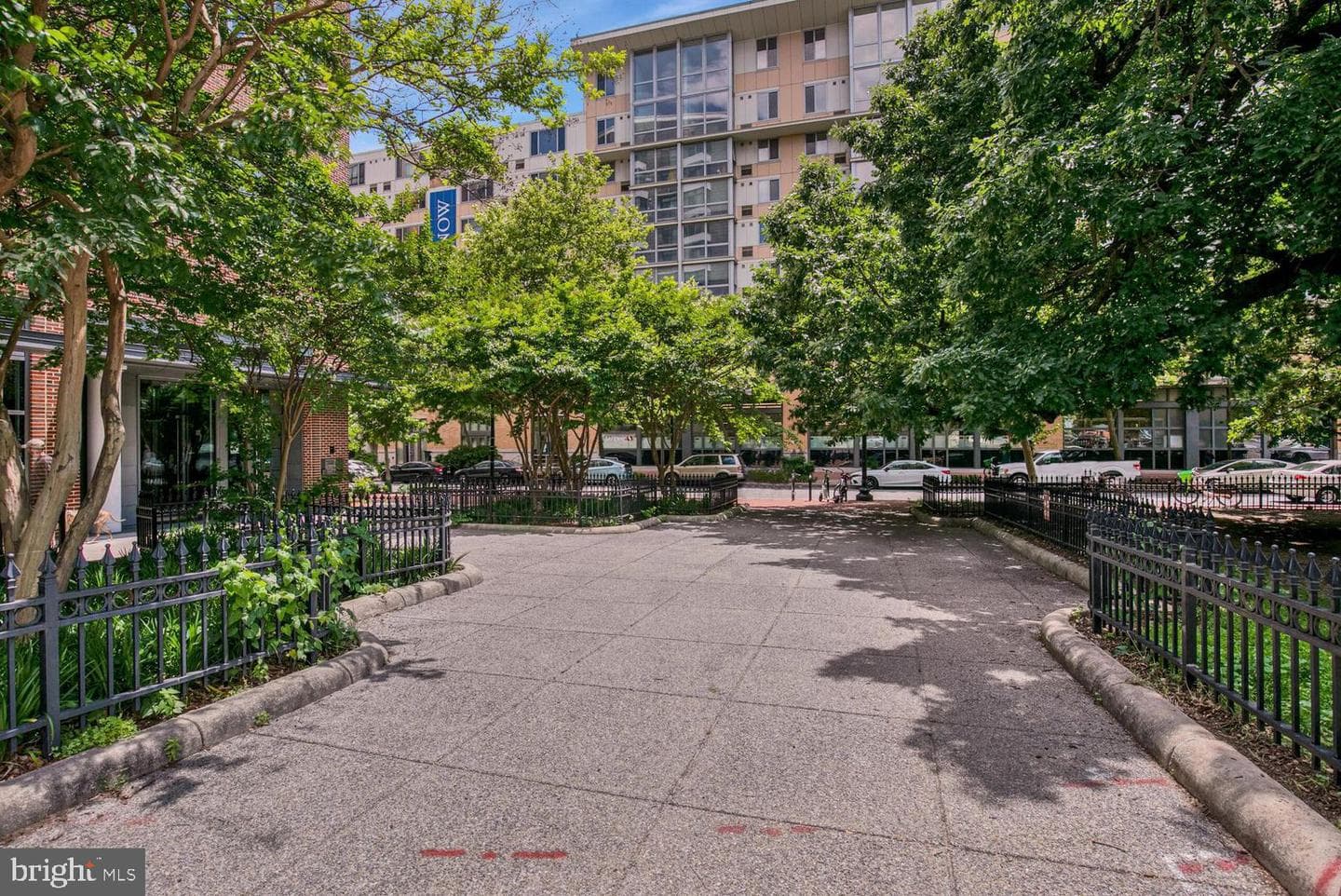 460 New York NW #205 photo 24