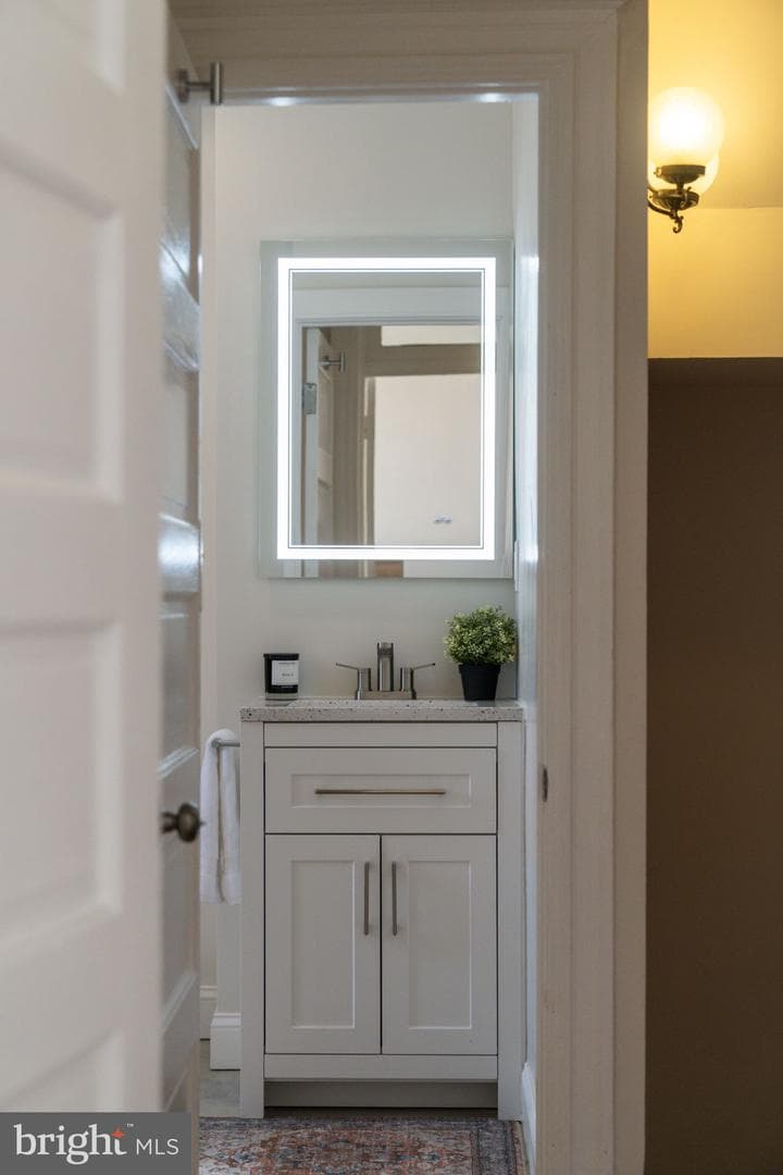 1802 Lamont Street NW photo 51