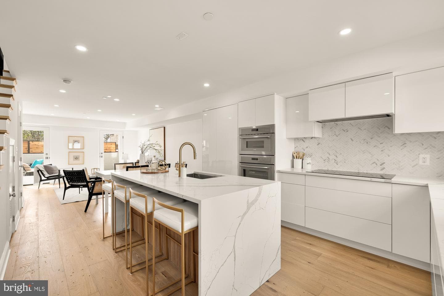 1202 Eton Court NW #t3, Washington