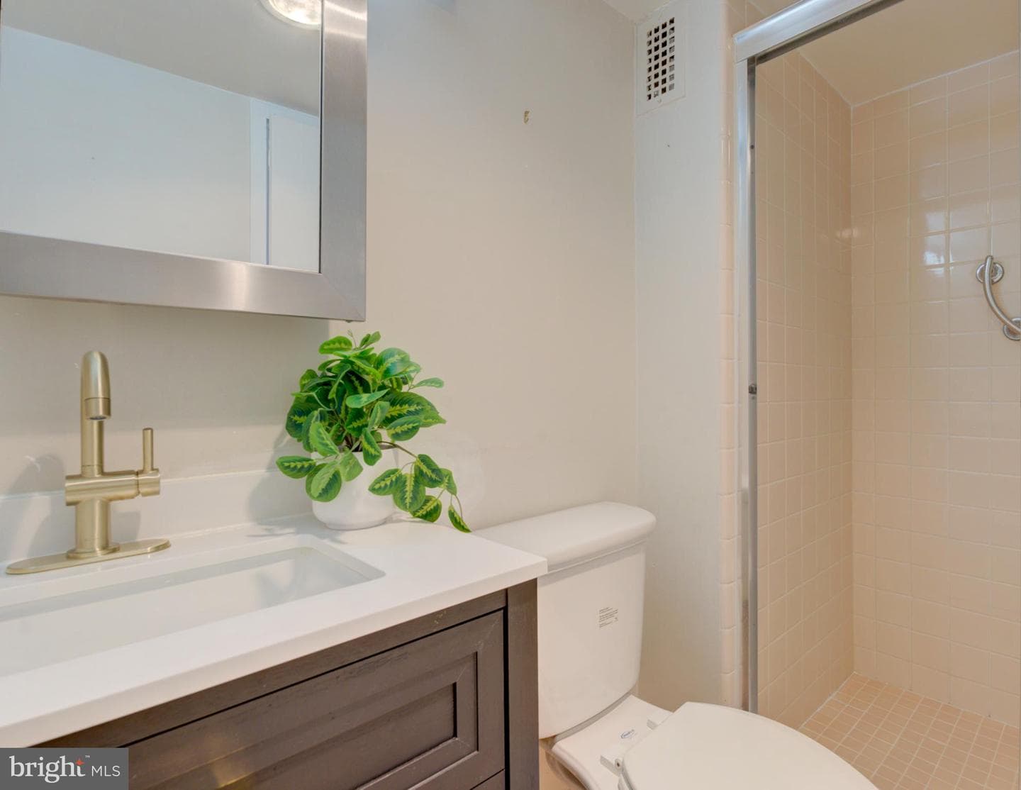 3001 Veazey Terrace NW #1320 photo 24