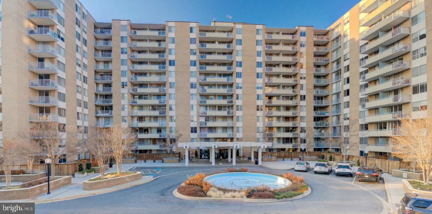 3001 Veazey Terrace NW #1320 photo 37