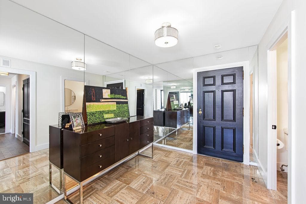 2700 Virginia Avenue NW #1109 photo 2
