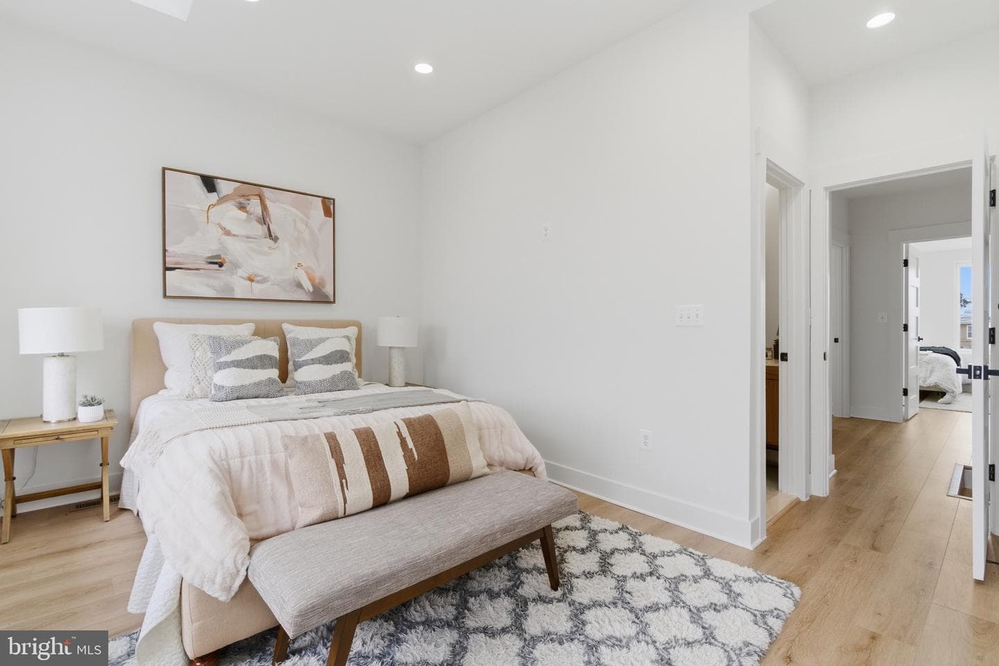 810 Madison Street NW photo 19