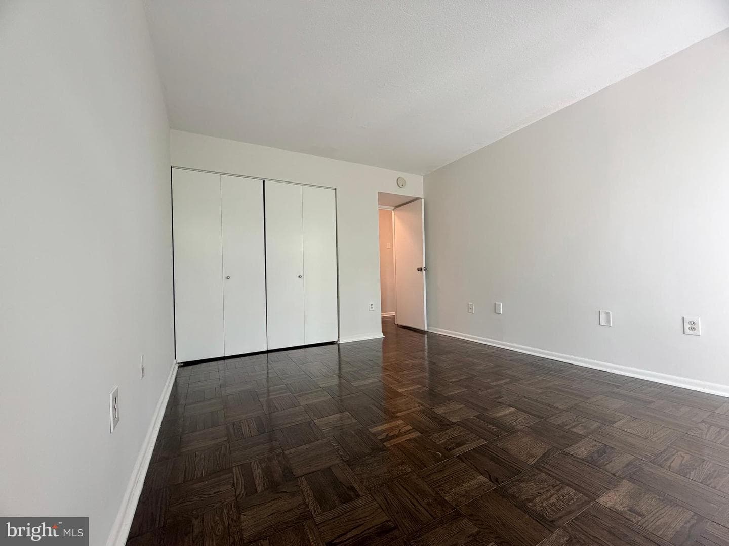 700 7th Street SW #406 photo 23