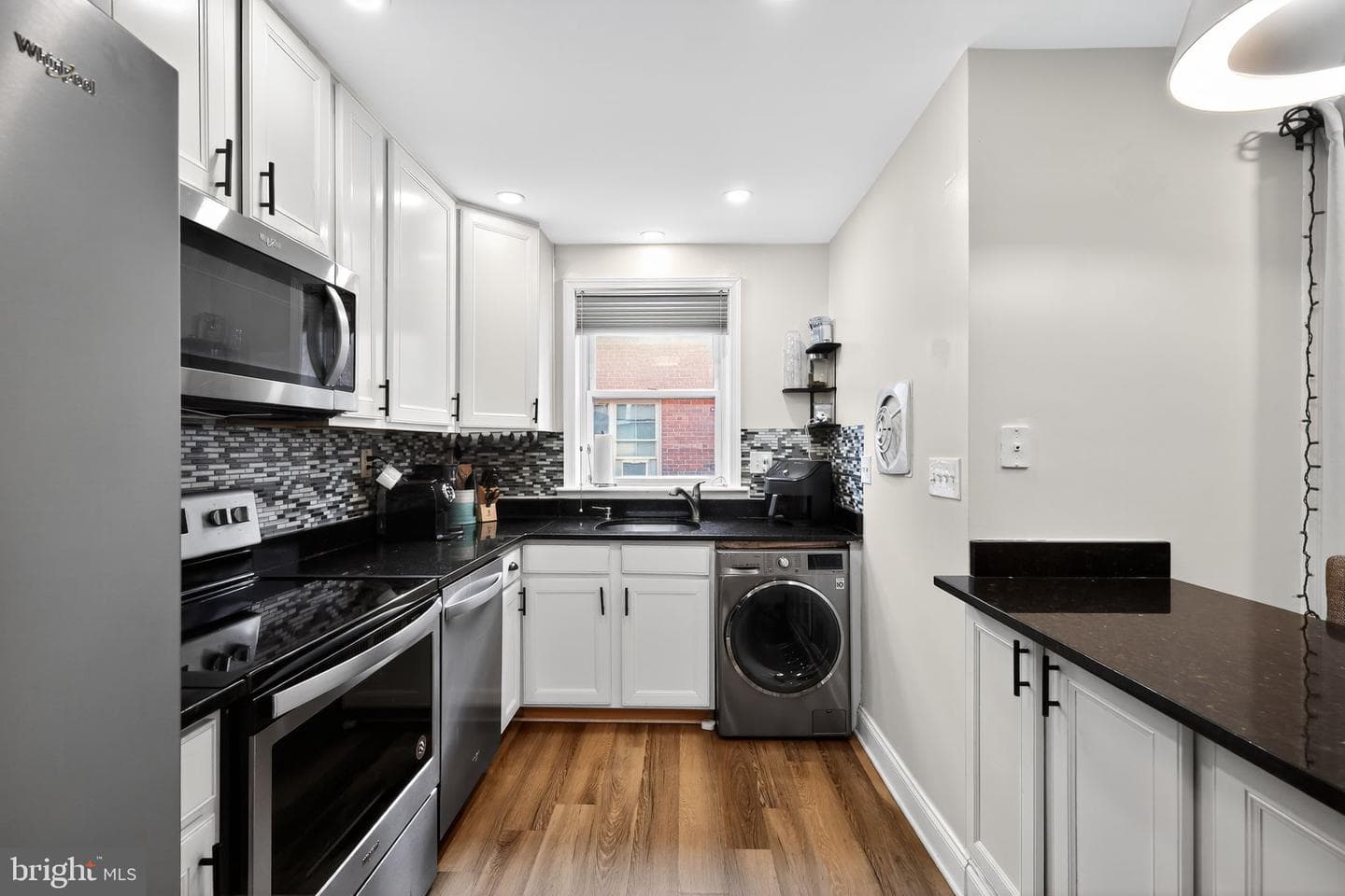 33 Kennedy Street NW #101 photo 7
