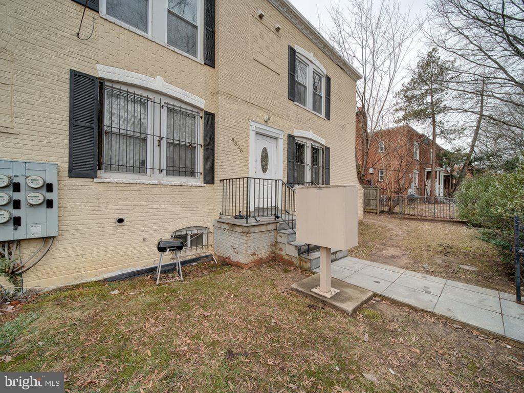 4325 Halley Terrace SE #201 photo 5
